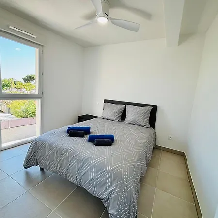 Le 209, 3min A Pieds De La Plage, Confort, Terrasse, 2 Parking Privee Apartament *