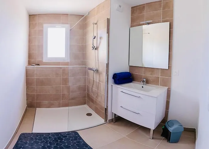 Le 209, 3min A Pieds De La Plage, Confort, Terrasse, 2 Parking Privee Apartment *